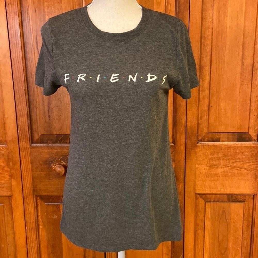 Friends Graphic Tee Size Medium